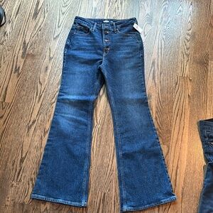Old Navy flare leg extra high rise size 8 petite